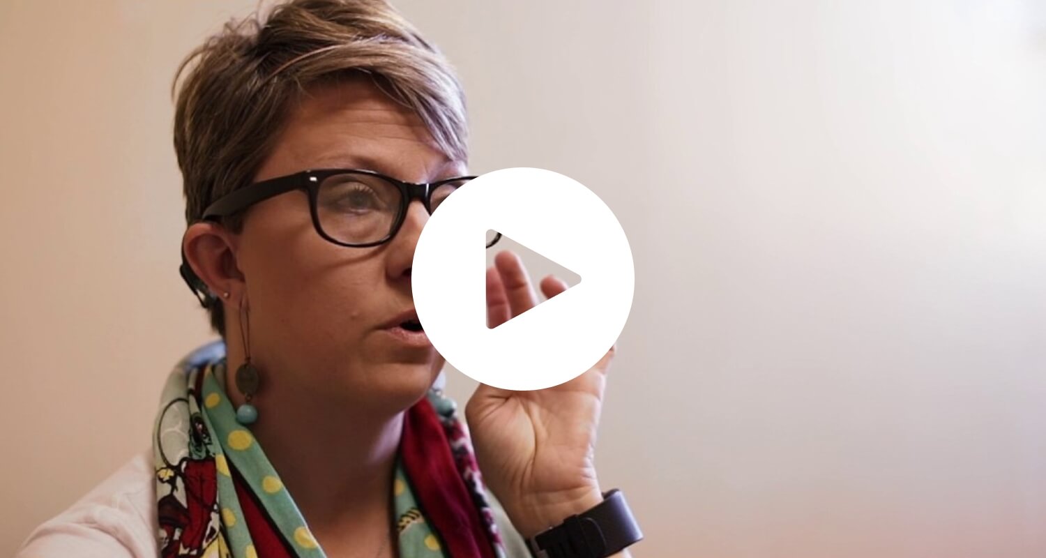 Jennifer Shearrer explaining her cochlear implant story